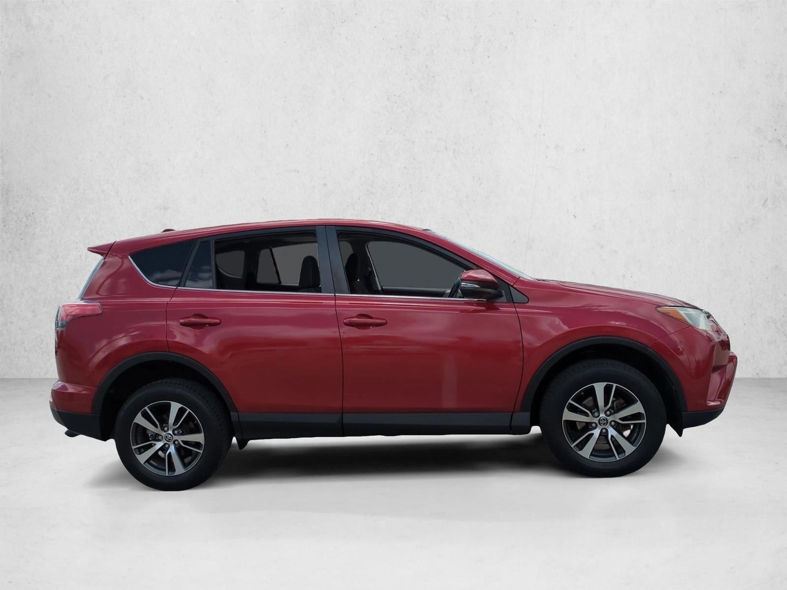 2018 Toyota RAV4 XLE FWD (GS)