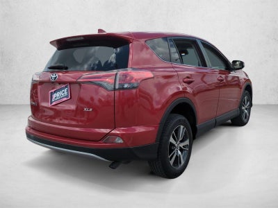 2018 Toyota RAV4 XLE FWD (GS)