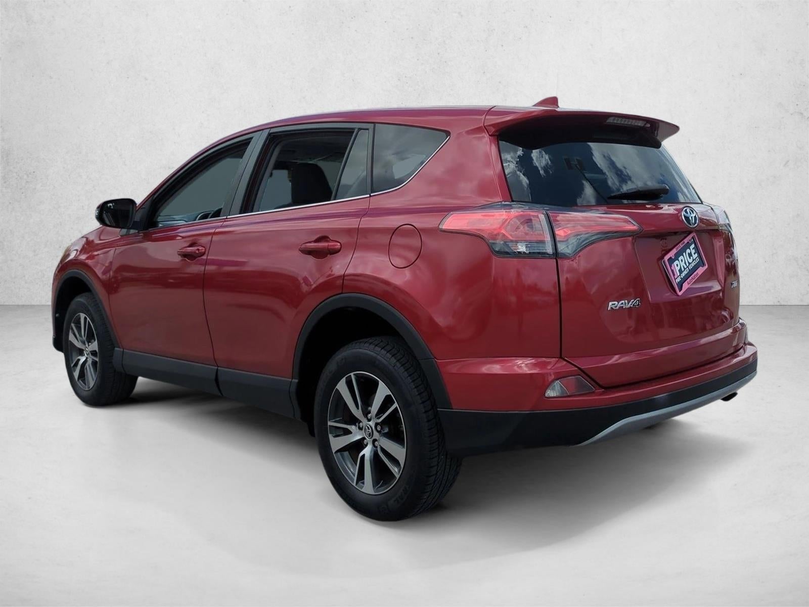 2018 Toyota RAV4 XLE FWD (GS)
