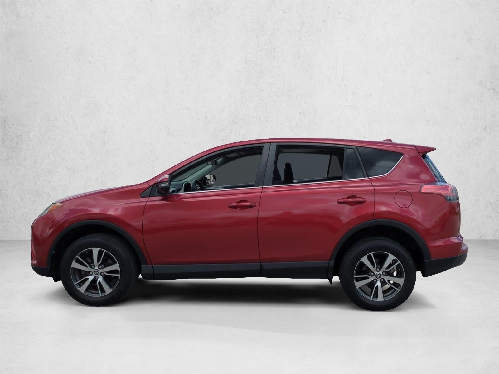 2018 Toyota RAV4 XLE FWD (GS)