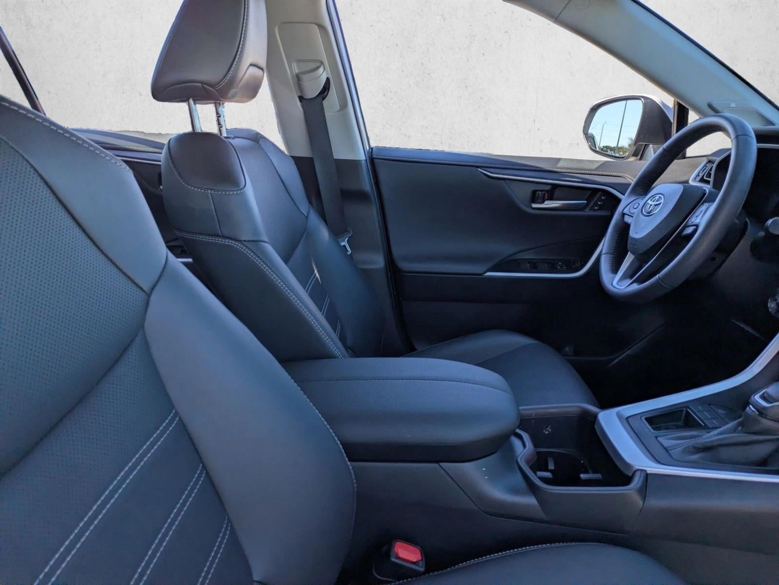 2025 Toyota RAV4 Limited FWD (Natl)