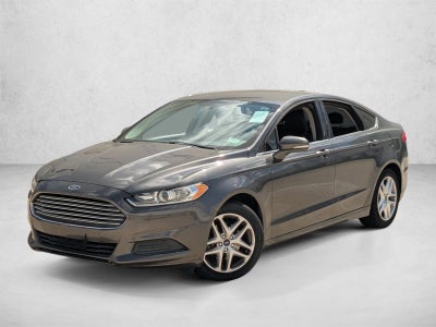 2016 Ford Fusion 4dr Sdn SE FWD