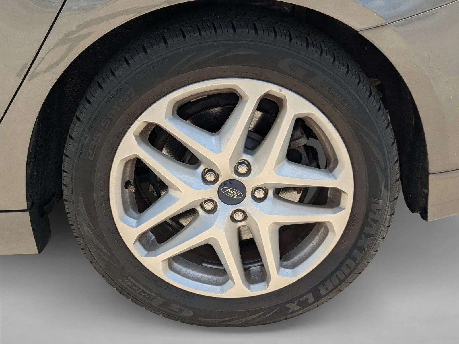 2016 Ford Fusion 4dr Sdn SE FWD