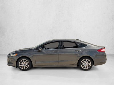 2016 Ford Fusion 4dr Sdn SE FWD