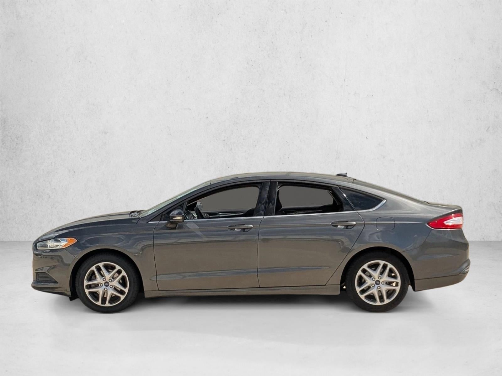 2016 Ford Fusion 4dr Sdn SE FWD