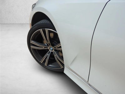2023 BMW 330i Sedan