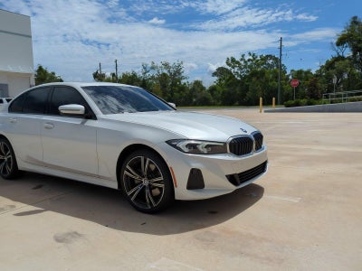 2023 BMW 330i Sedan