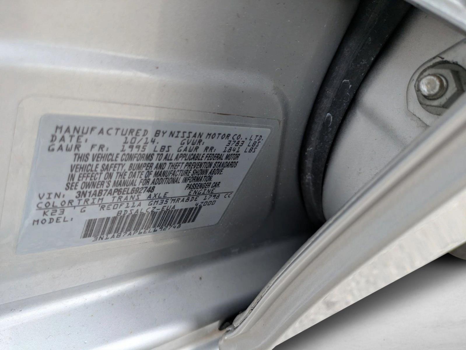 2014 Nissan Sentra 4dr Sdn I4 CVT S