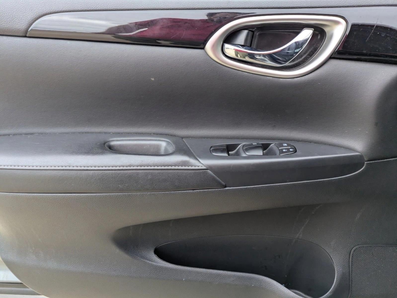 2016 Nissan Sentra 4dr Sdn I4 CVT SL