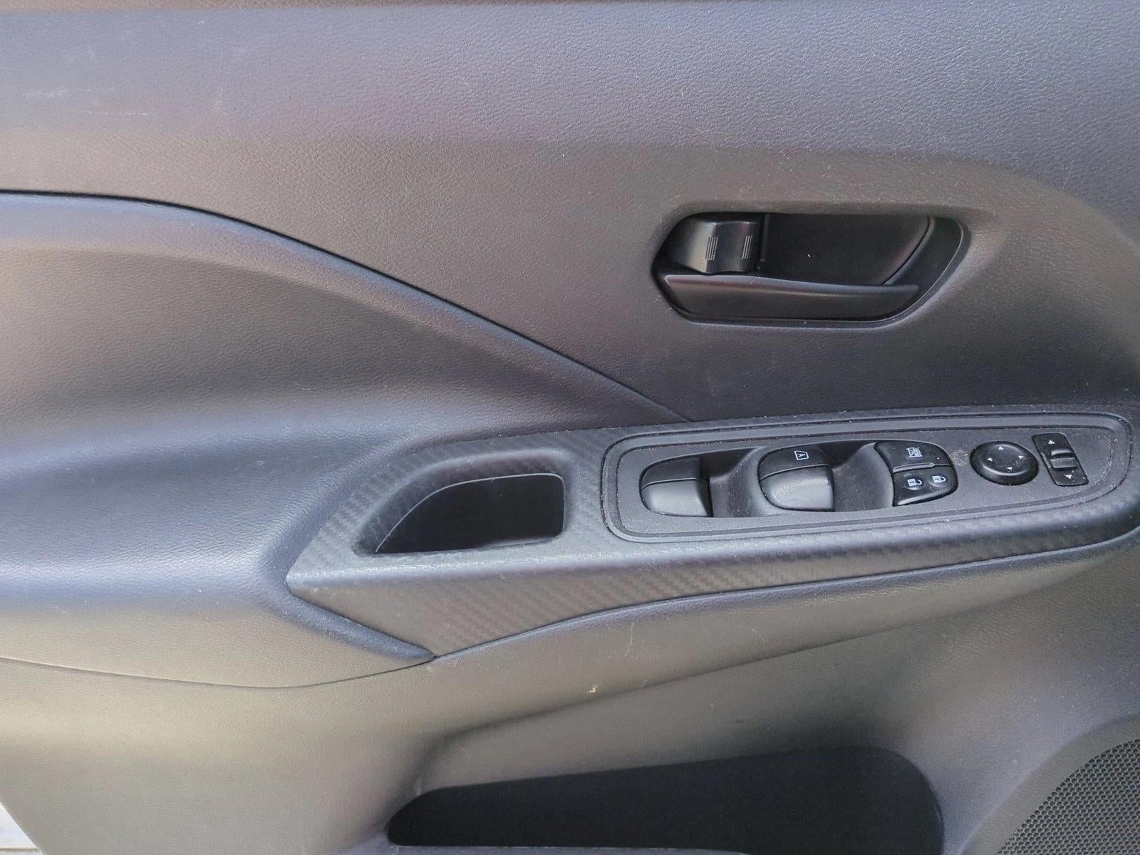 2021 Nissan Versa S CVT