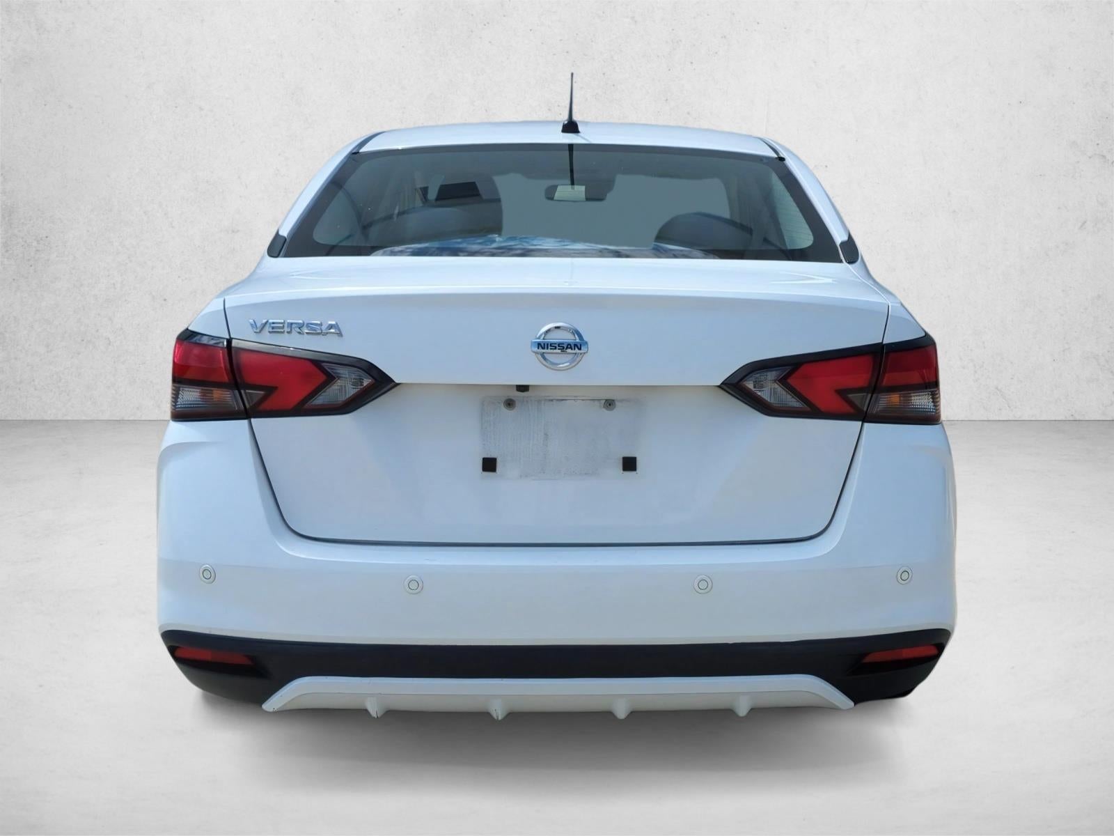 2021 Nissan Versa S CVT