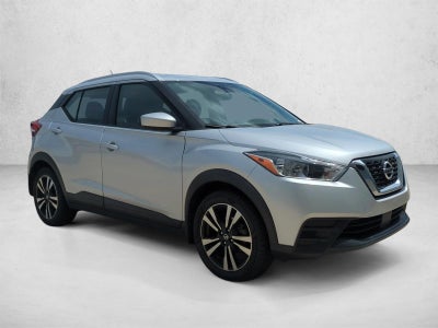 2020 Nissan Kicks SV FWD