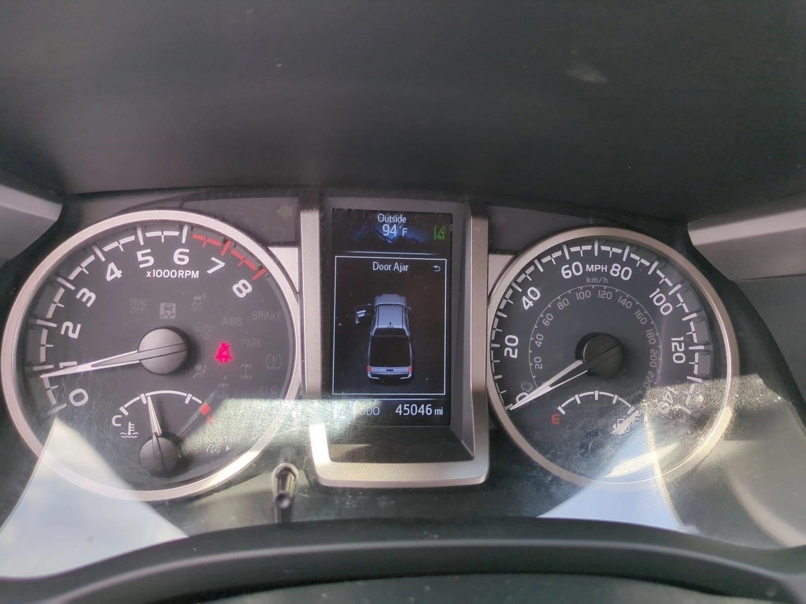 2023 Toyota Tacoma 2WD 2WD SR5 Double Cab 5' Bed V6 AT (GS)