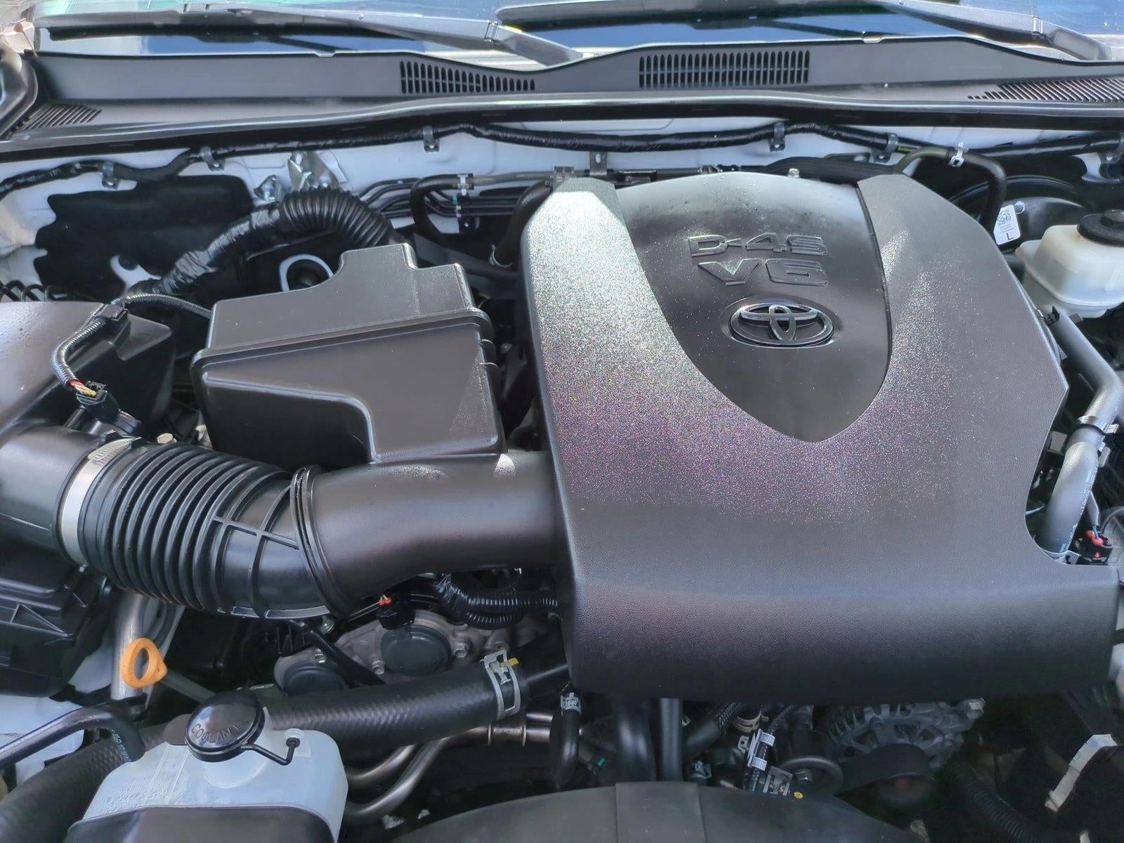 2022 Toyota Tacoma 2WD 2WD SR5 Double Cab 5' Bed V6 AT (GS)