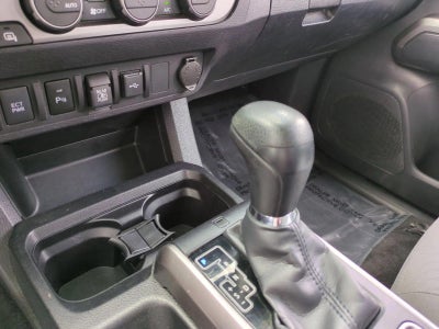 2022 Toyota Tacoma 2WD 2WD SR5 Double Cab 5' Bed V6 AT (GS)