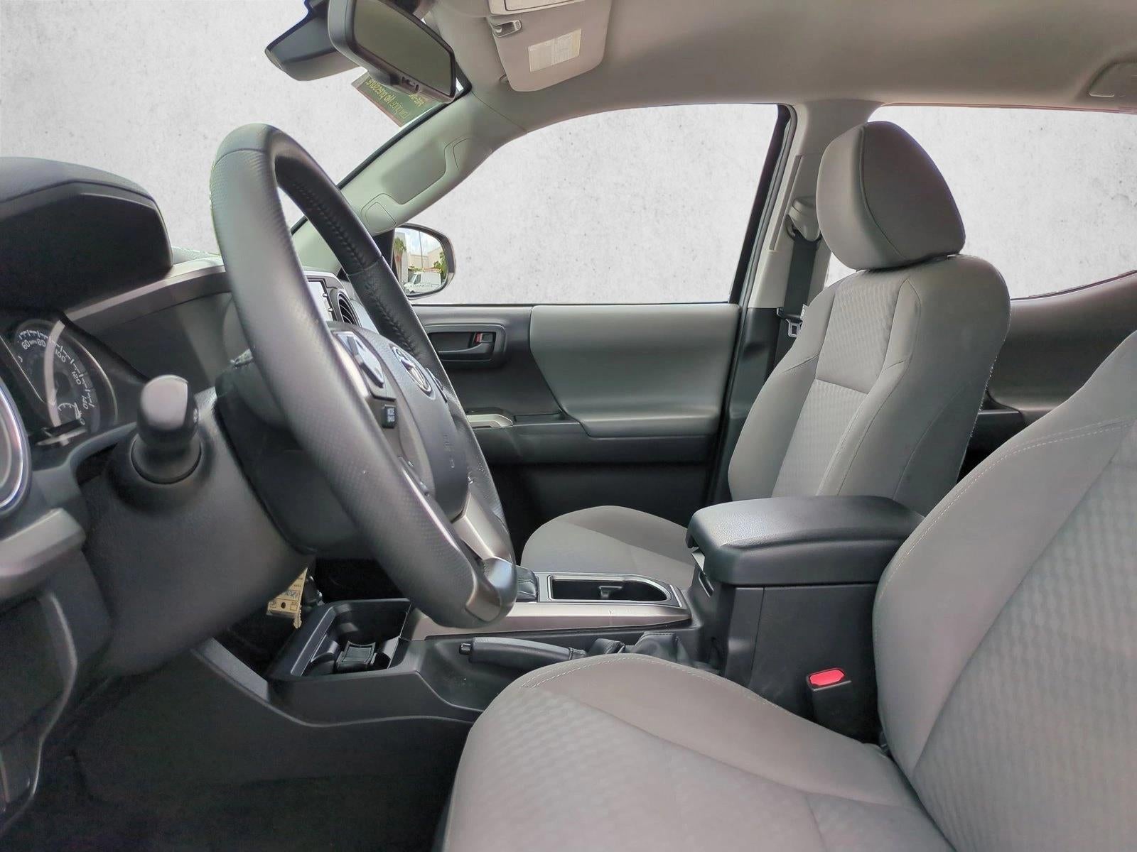 2022 Toyota Tacoma 2WD 2WD SR5 Double Cab 5' Bed V6 AT (GS)