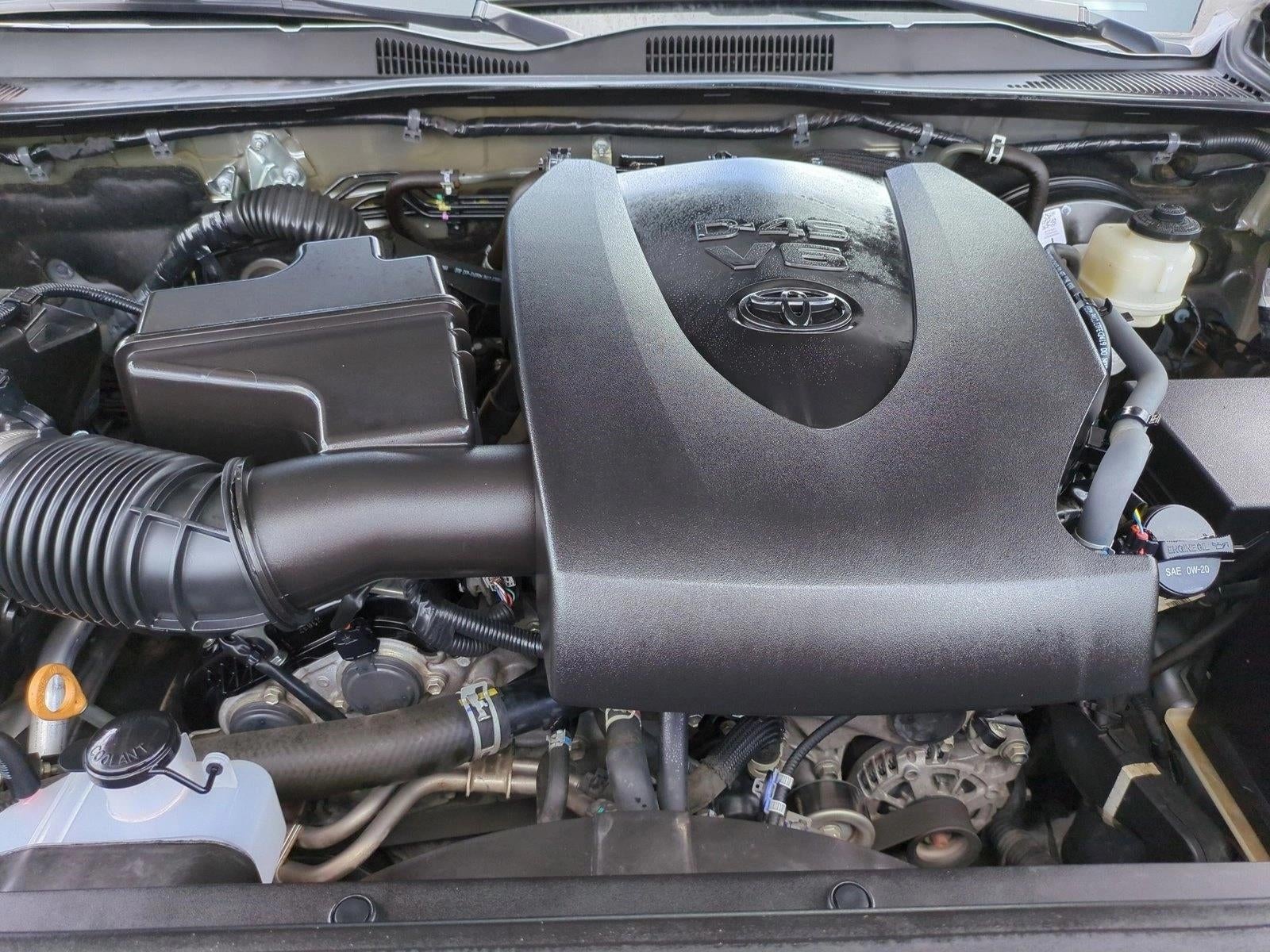 2022 Toyota Tacoma 2WD 2WD SR5 Double Cab 5' Bed V6 AT (GS)