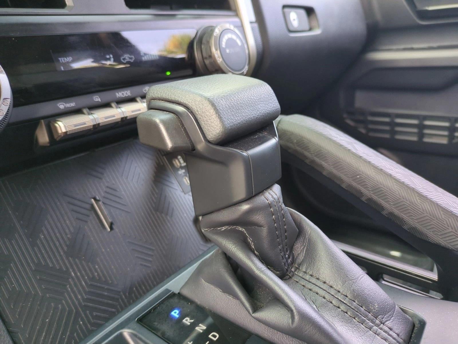 2025 Toyota Tacoma 4WD 4WD SR5 Double Cab 5' Bed AT (GS)