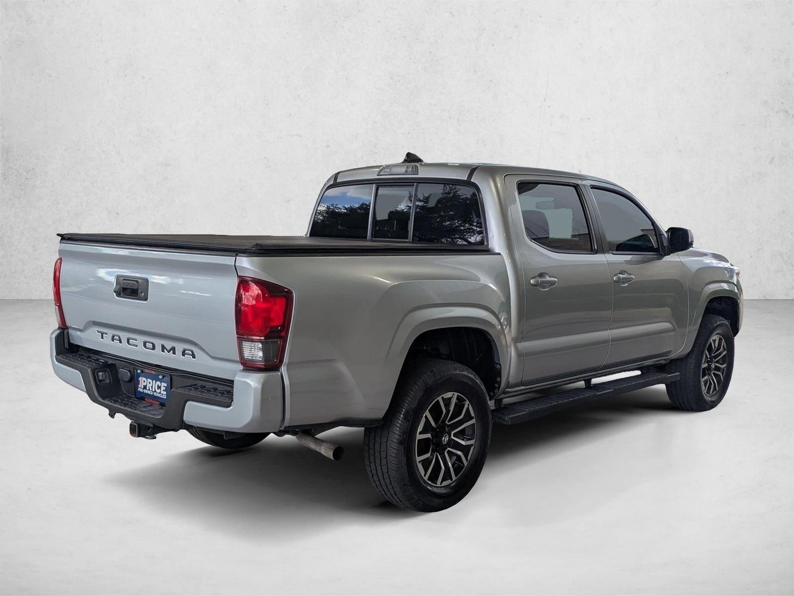 2022 Toyota Tacoma 2WD 2WD SR Double Cab 5' Bed I4 AT (GS)