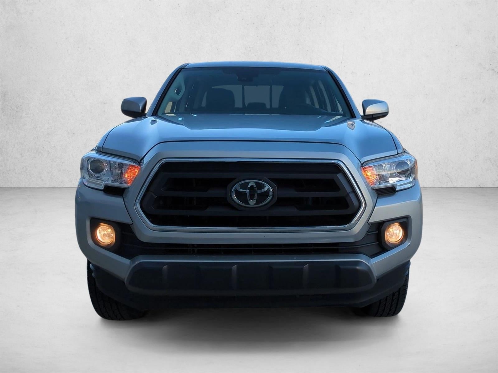2022 Toyota Tacoma 2WD 2WD SR5 Double Cab 5' Bed I4 AT (SE)