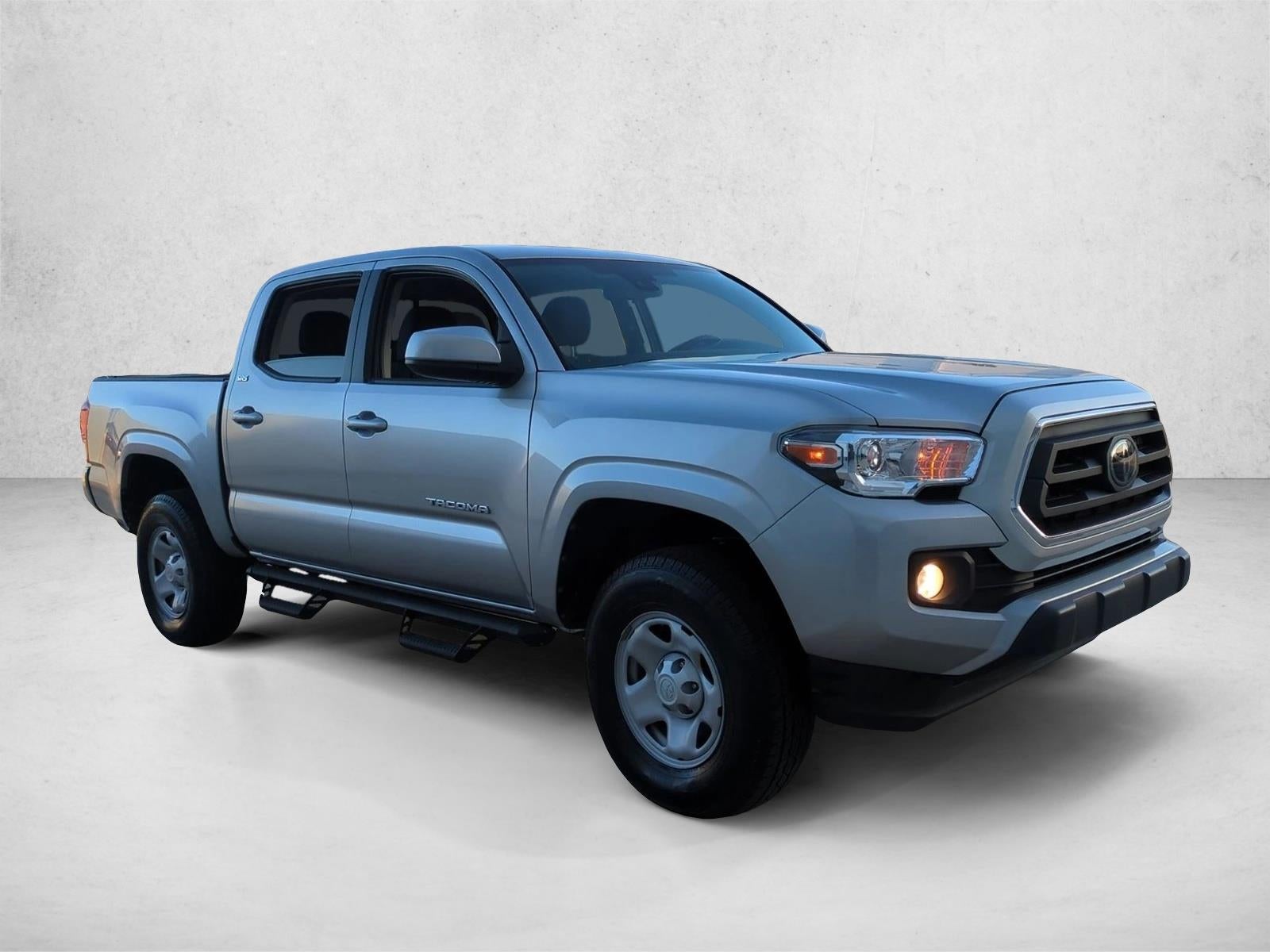 2022 Toyota Tacoma 2WD 2WD SR5 Double Cab 5' Bed I4 AT (SE)