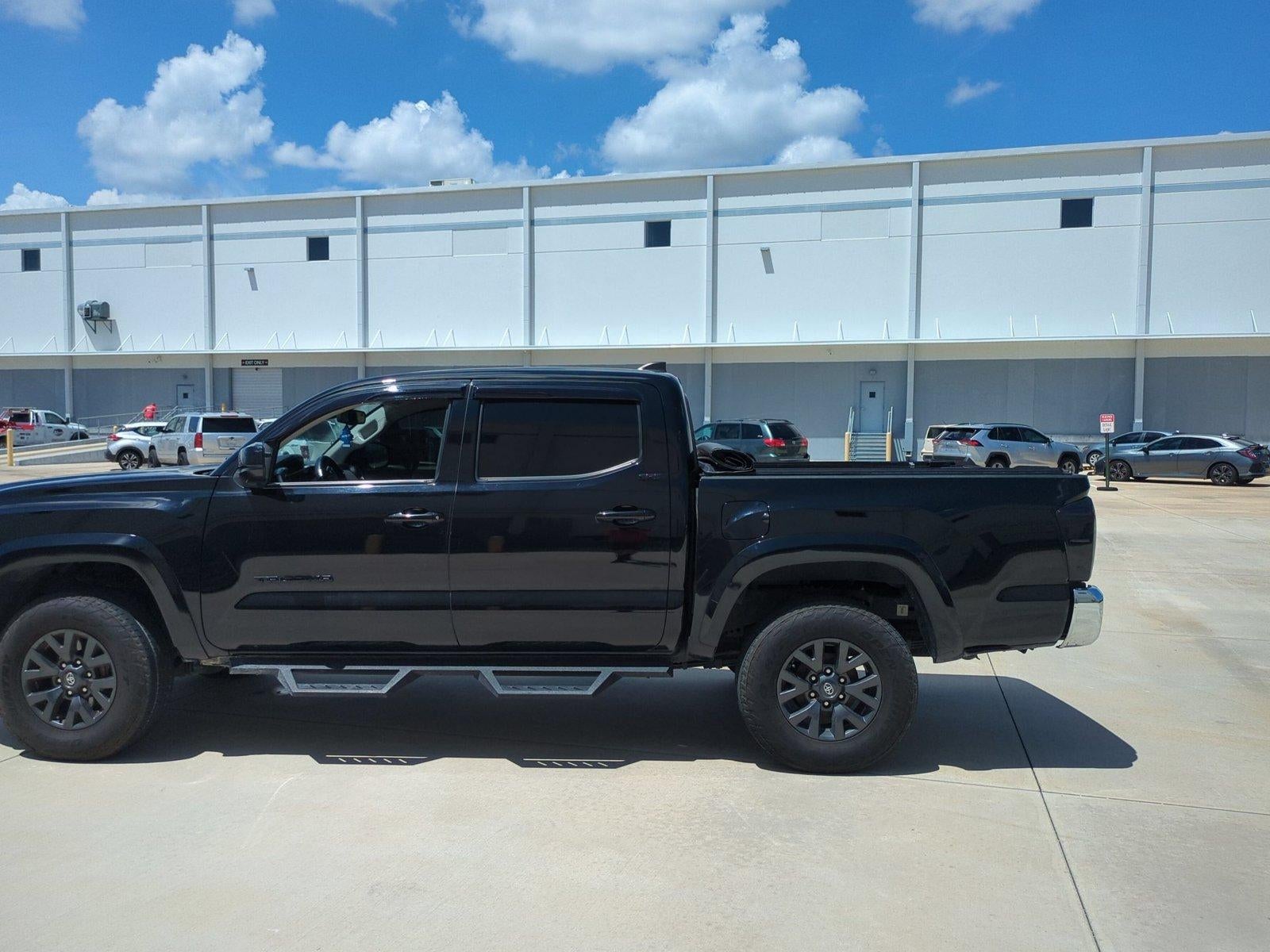 2023 Toyota Tacoma 2WD 2WD SR5 Double Cab 5' Bed V6 AT (GS)