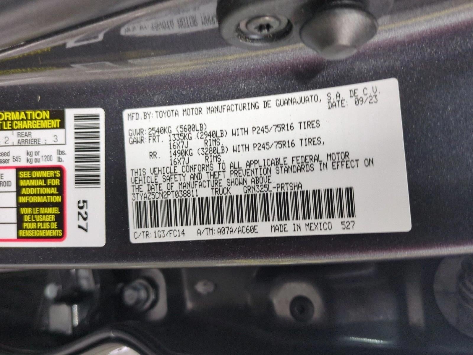 2023 Toyota Tacoma 2WD 2WD SR5 Double Cab 5' Bed V6 AT (GS)