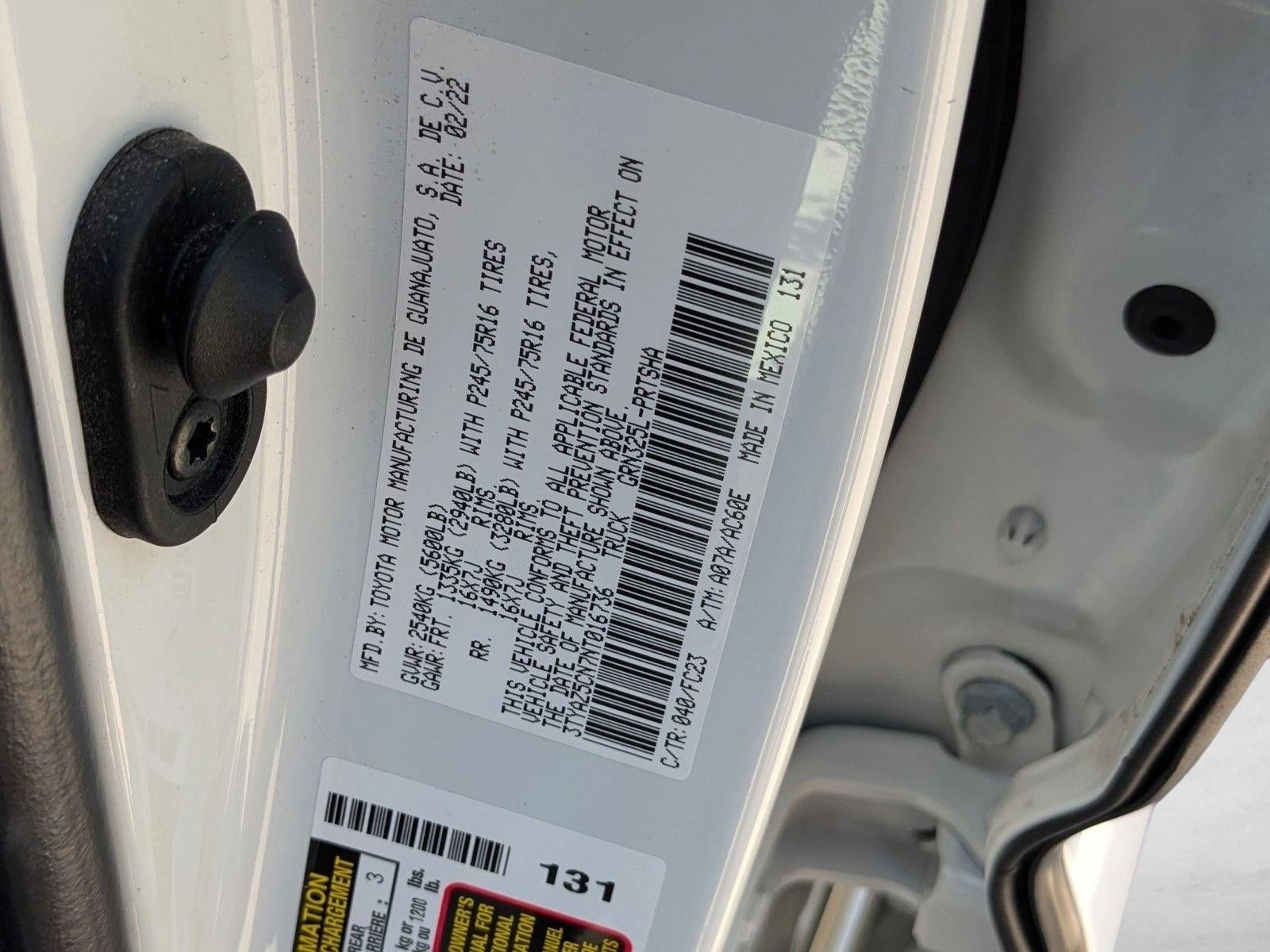 2022 Toyota Tacoma 2WD 2WD SR5 Double Cab 5' Bed V6 AT (GS)