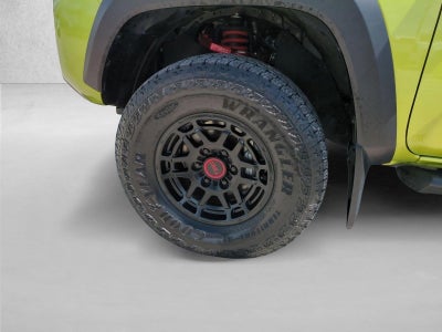 2022 Toyota Tacoma 4WD 4WD TRD Pro Double Cab 5' Bed V6 AT (Natl)
