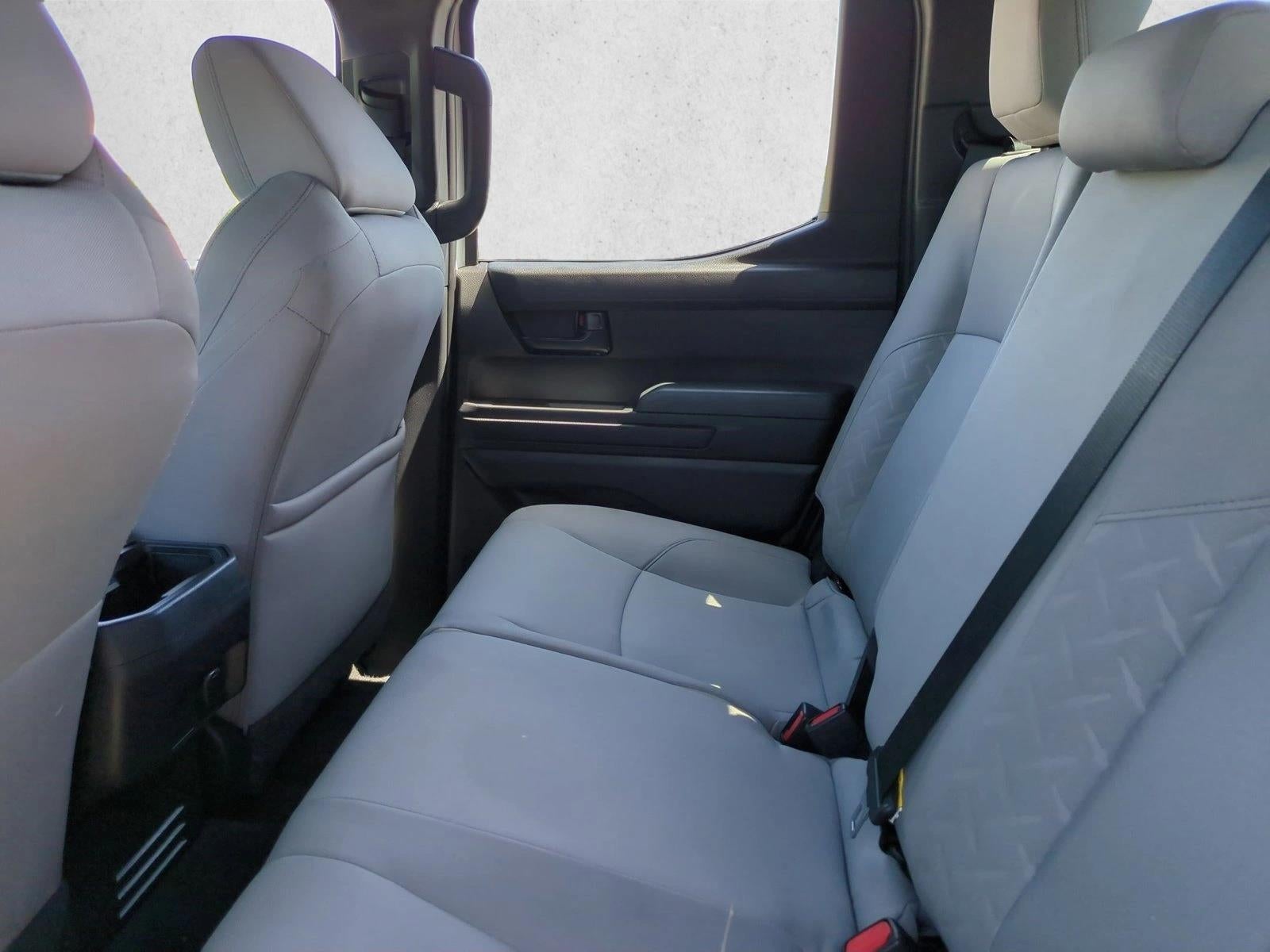 2024 Toyota Tacoma 2WD 2WD SR5 Double Cab 5' Bed AT (SE)