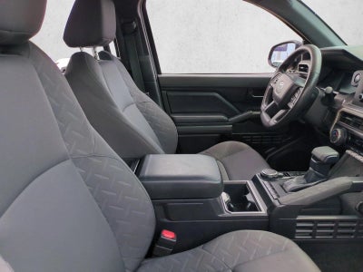 2024 Toyota Tacoma 4WD 4WD SR5 Double Cab 5' Bed AT (Natl)