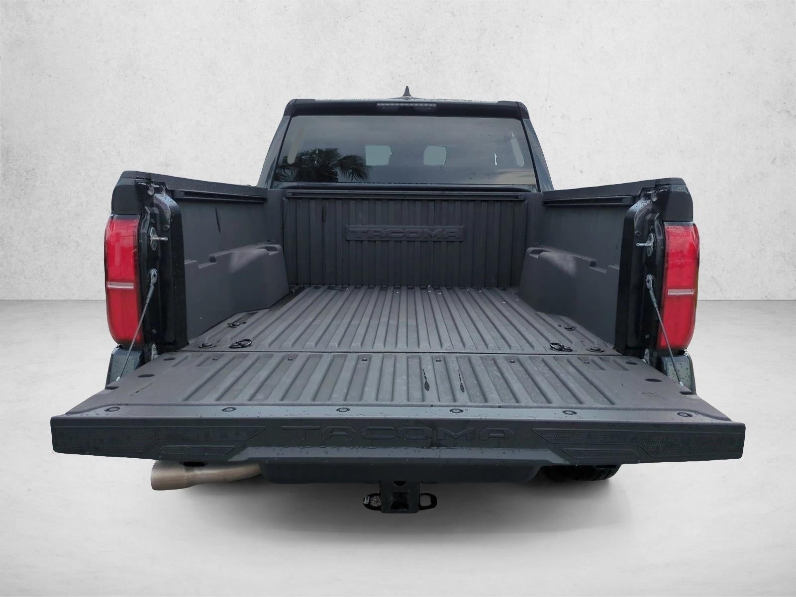 2024 Toyota Tacoma 4WD 4WD SR5 Double Cab 5' Bed AT (Natl)