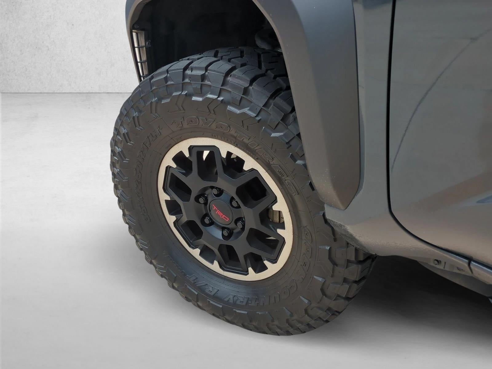 2024 Toyota Tacoma 4WD 4WD TRD Off Road Double Cab 6' Bed AT (Natl)