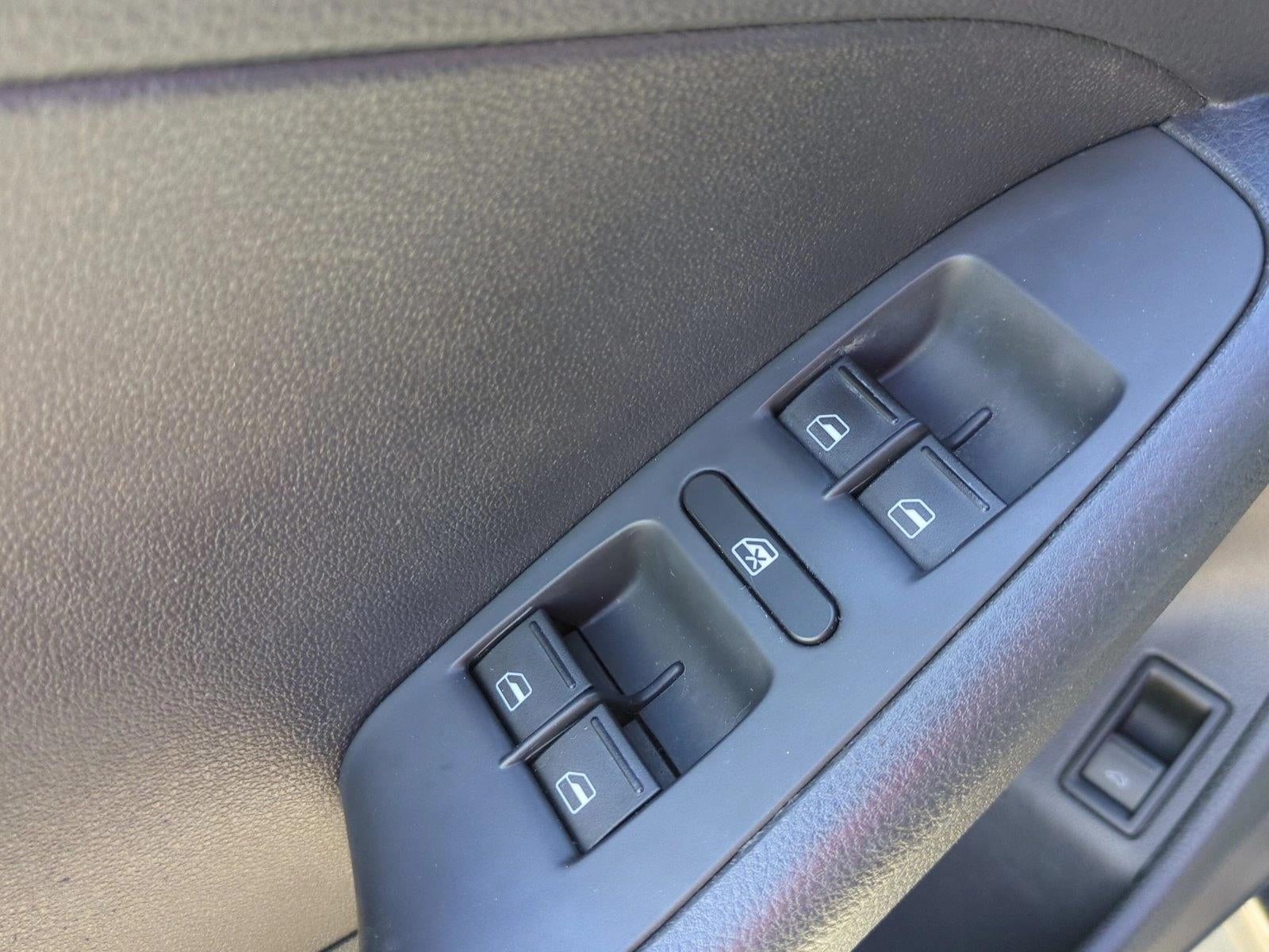 2016 Volkswagen Jetta 4dr Auto 1.4T S Sedan