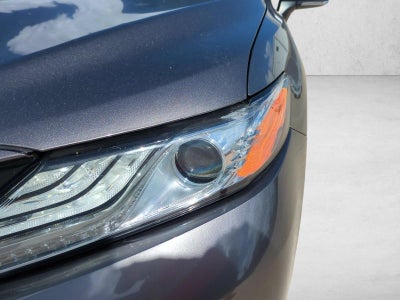 2018 Toyota Camry XLE Auto (SE)