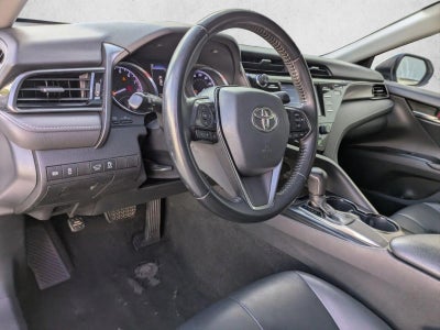 2019 Toyota Camry SE Auto (SE)