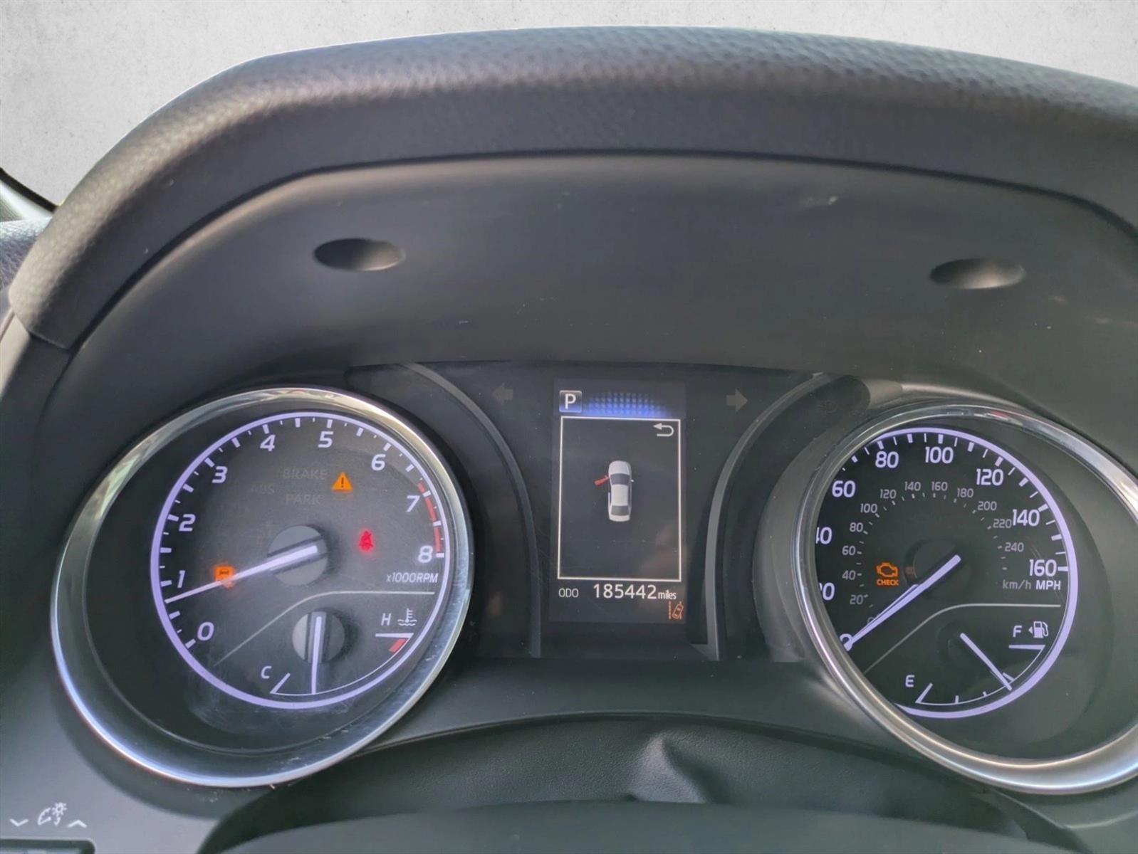 2019 Toyota Camry SE Auto (SE)