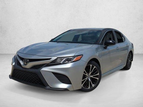 2018 Toyota Camry SE Auto (SE)