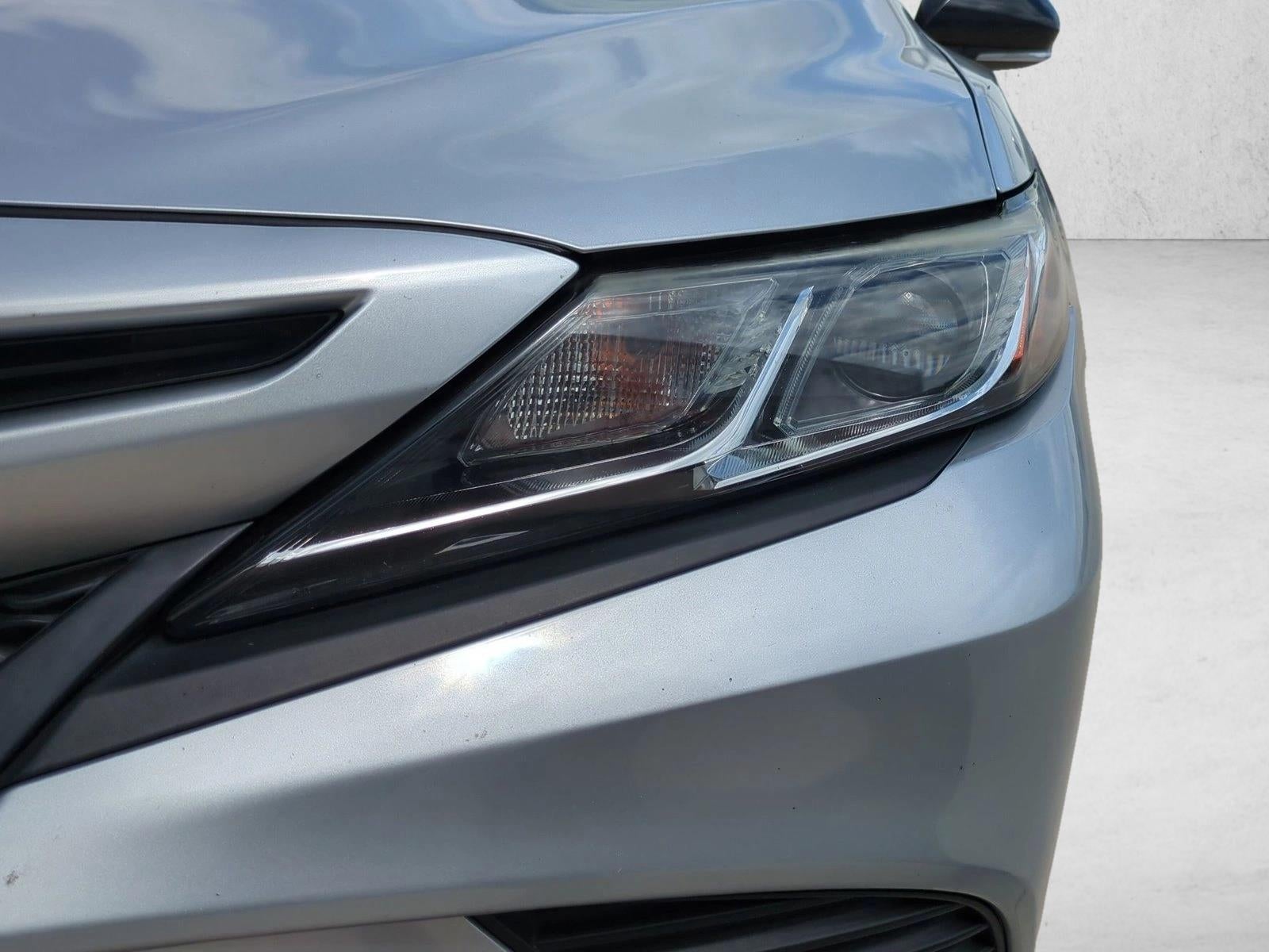 2018 Toyota Camry SE Auto (SE)