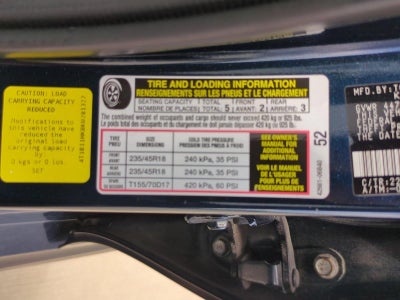 2019 Toyota Camry SE Auto (SE)