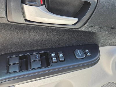 2013 Toyota Camry 4dr Sdn I4 Auto LE (Natl)