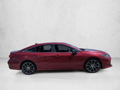 2019 Toyota Avalon Touring (GS)