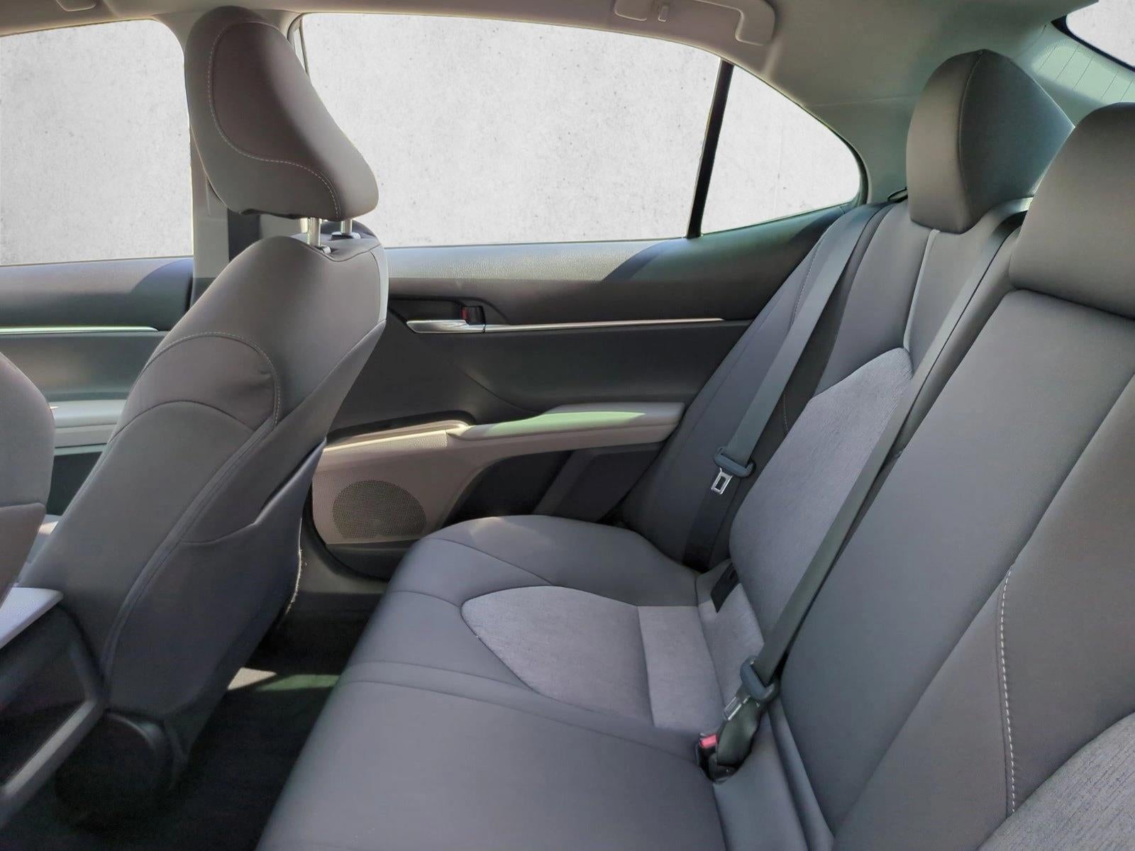 2022 Toyota Camry LE Auto (SE)