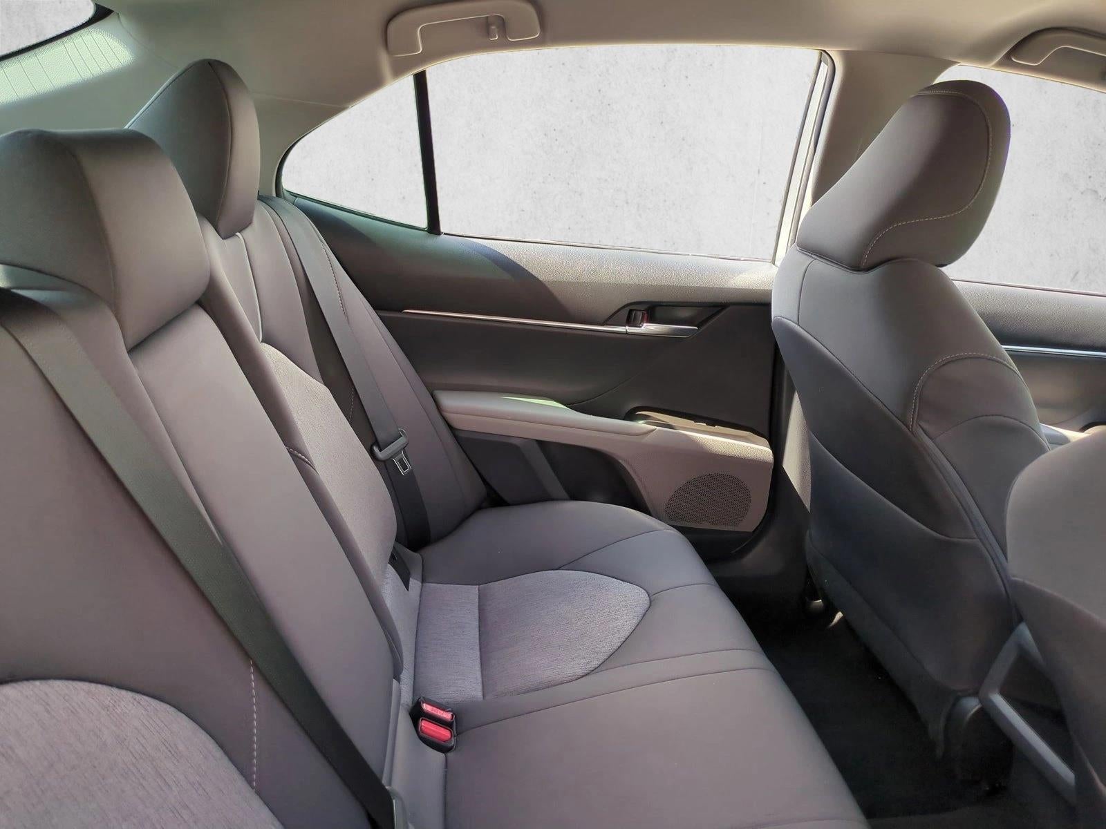 2022 Toyota Camry LE Auto (SE)