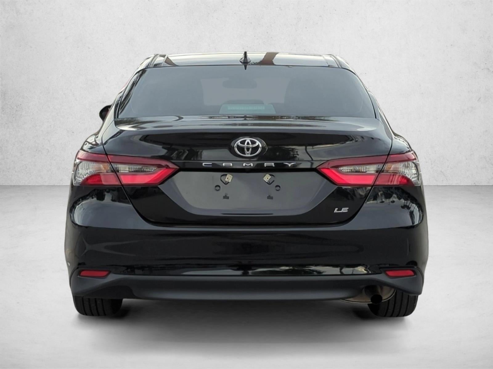 2023 Toyota Camry LE Auto (SE)