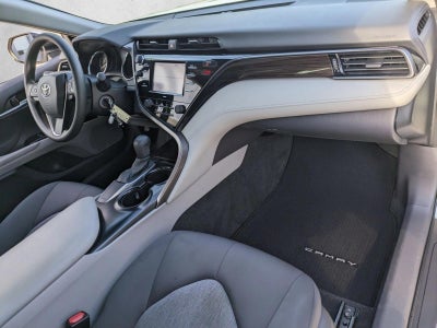 2020 Toyota Camry LE Auto (SE)