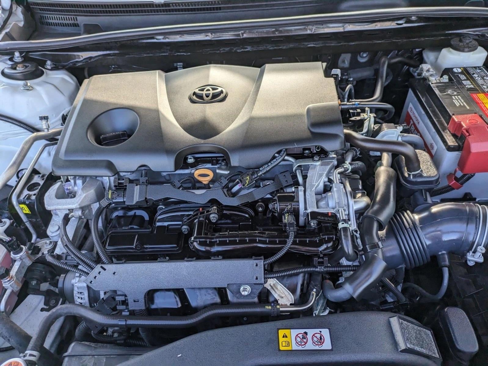 2020 Toyota Camry LE Auto (SE)