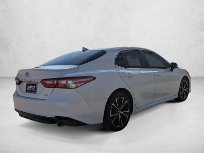 2020 Toyota Camry LE Auto (SE)