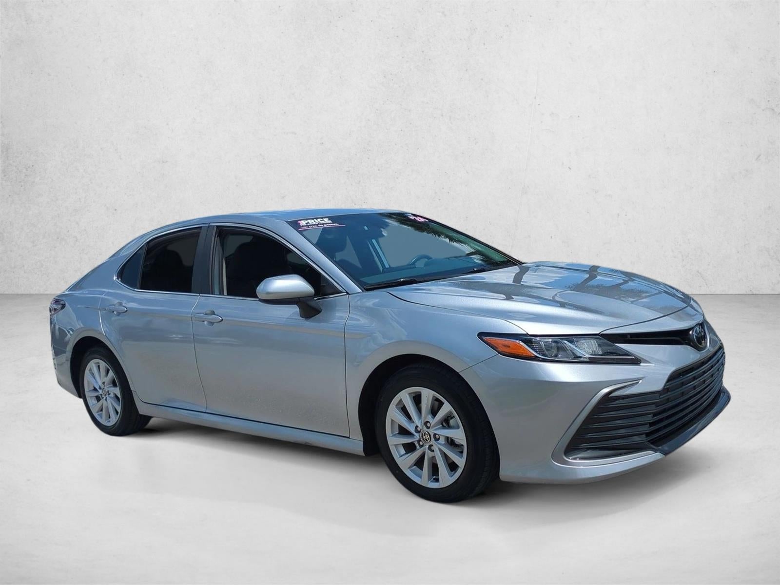 2024 Toyota Camry LE Auto (SE)