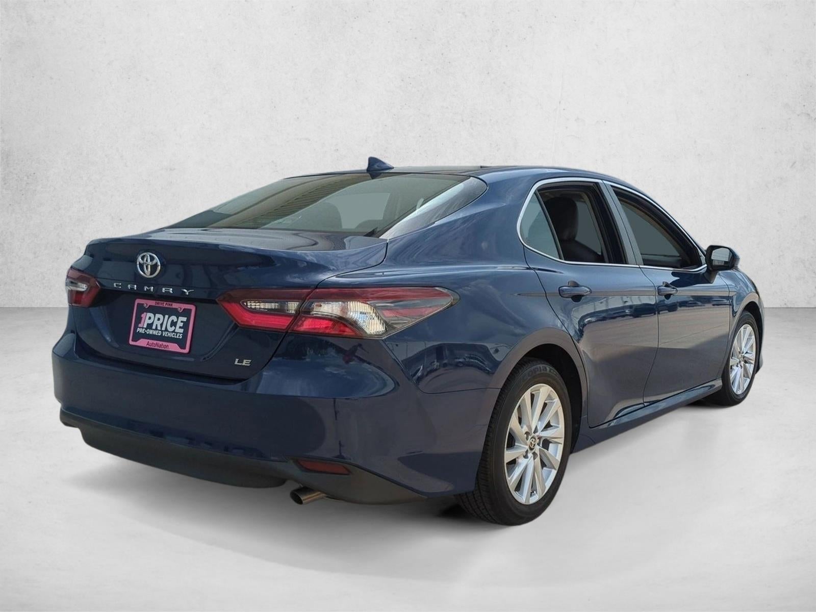 2023 Toyota Camry LE Auto (SE)